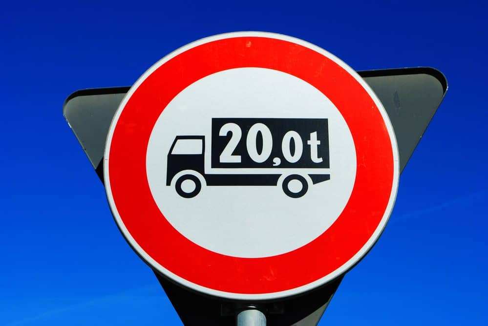 multa evasao balança caminhão-placa