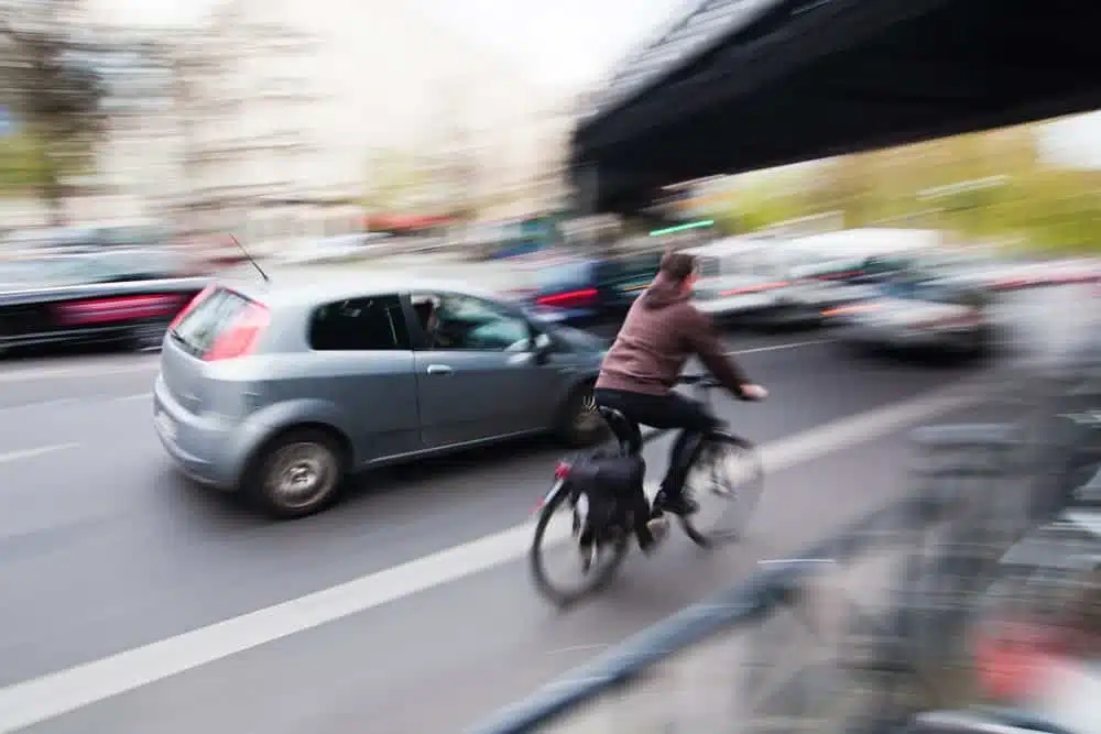 codigo transito ciclistas direitos deveres