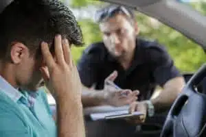 Multa Para Condutor Não Habilitado: Tire Todas as Dúvidas Sobre Quando Pode Haver Infração e Sobre as Penalidades Aplicadas