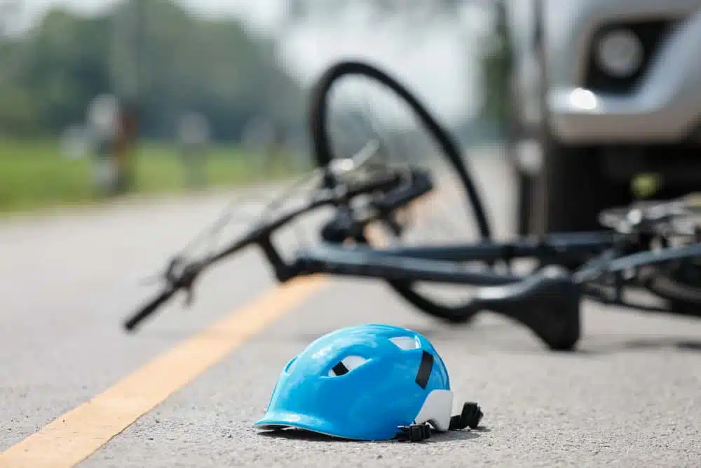 Qual a sua opinião sobre a conduta dos ciclistas brasileiros em vias públicas?