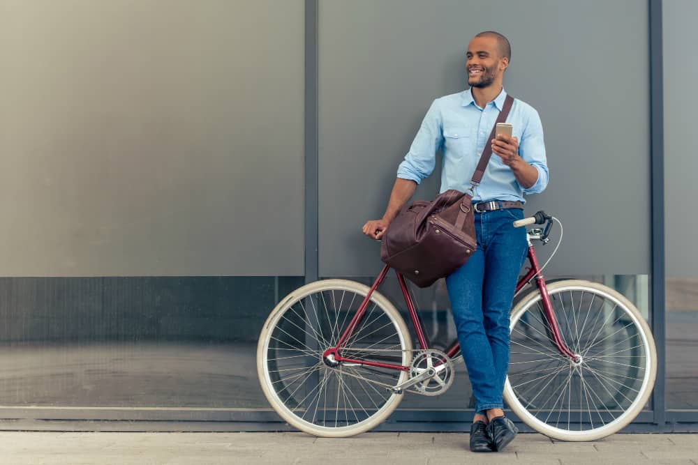 Pesquisa realizada no ano de 2018 aponta que a maioria dos ciclistas brasileiros utiliza o veículo para ir ao trabalho