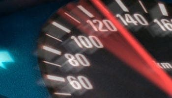 Excesso de Velocidade no Mundo: Conheça as Leis e as Punições para Essa Infração em Diferentes Países