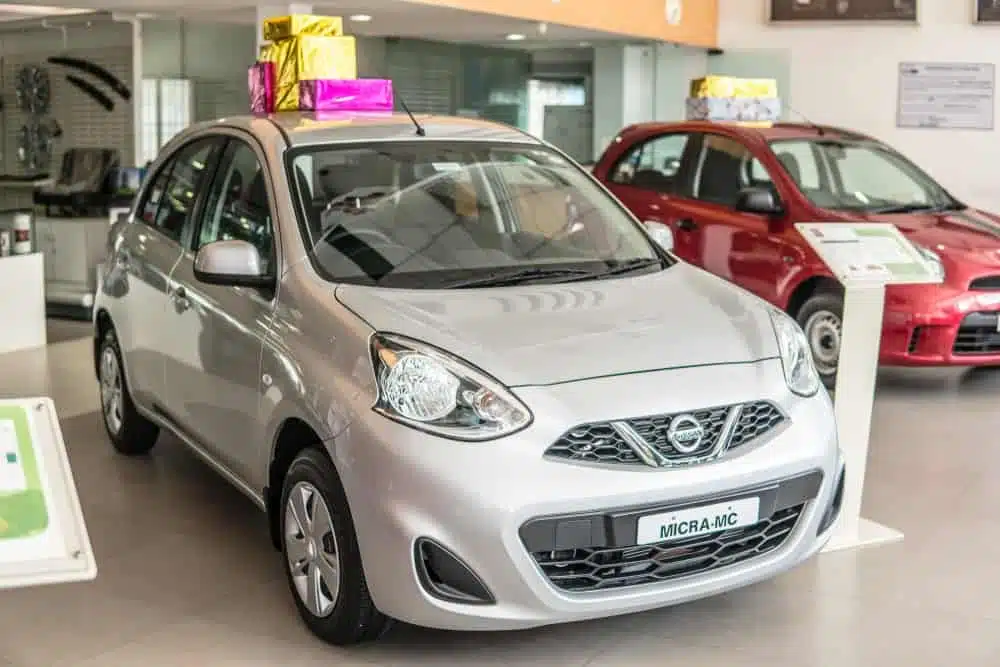 carros para pcd nissan march