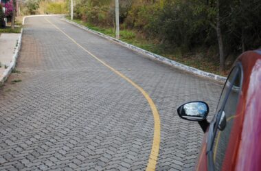 Como Subir Ladeira Com o Carro