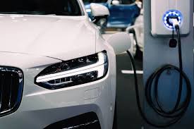 Quanto custa um carro elétrico em 2026